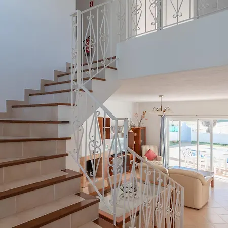 Gui Villa Albufeira